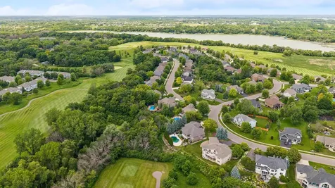 2932 Fairway Drive Chaska MN 55318
