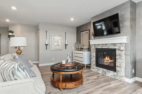 20268 Geneva Trail Lakeville MN 55044