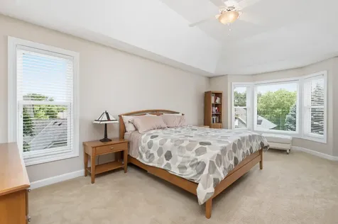 10051 Gristmill Ridge Eden Prairie MN 55347