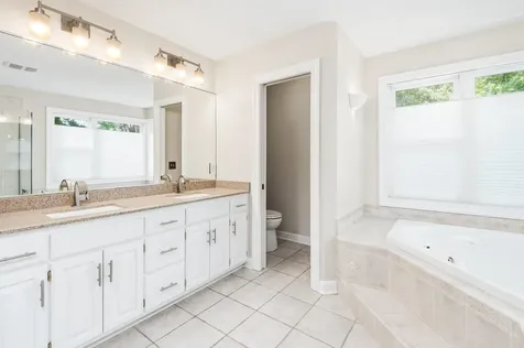 10051 Gristmill Ridge Eden Prairie MN 55347