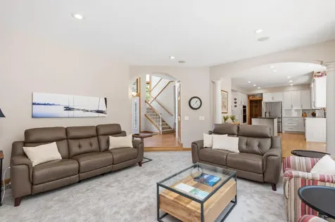 10051 Gristmill Ridge Eden Prairie MN 55347