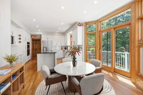 10051 Gristmill Ridge Eden Prairie MN 55347