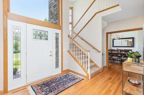 10051 Gristmill Ridge Eden Prairie MN 55347