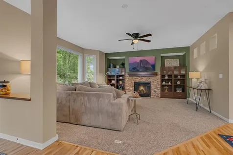 3373 Couchtown Path Rosemount MN 55068