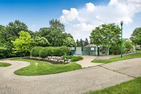 3373 Couchtown Path Rosemount MN 55068