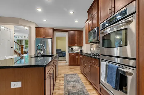 3373 Couchtown Path Rosemount MN 55068