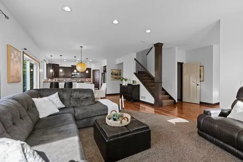 21340 Hytrail Circle Lakeville MN 55044