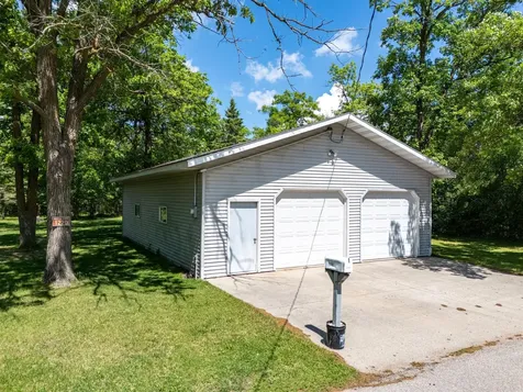 15841 Sandy Beach Road SE Mentor MN 56736