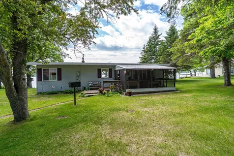 15841 Sandy Beach Road SE Mentor MN 56736