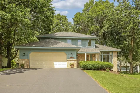 1933 128th Avenue NW Coon Rapids MN 55448