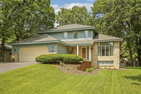 1933 128th Avenue NW Coon Rapids MN 55448