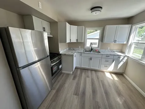 922 Tindolph Avenue S Thief River Falls MN 56701