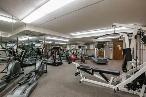 6670 Vernon Avenue S Edina MN 55436