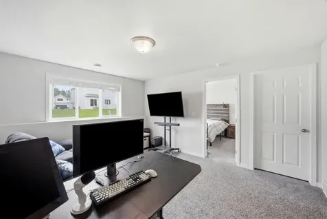 6031 8th Street W West Fargo ND 58078