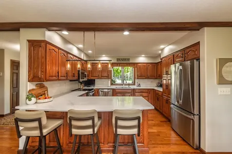2111 Robins Nest SE Alexandria MN 56308