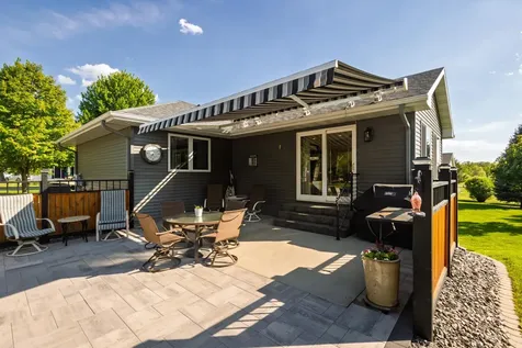 2111 Robins Nest SE Alexandria MN 56308