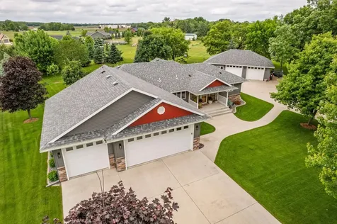 2111 Robins Nest SE Alexandria MN 56308