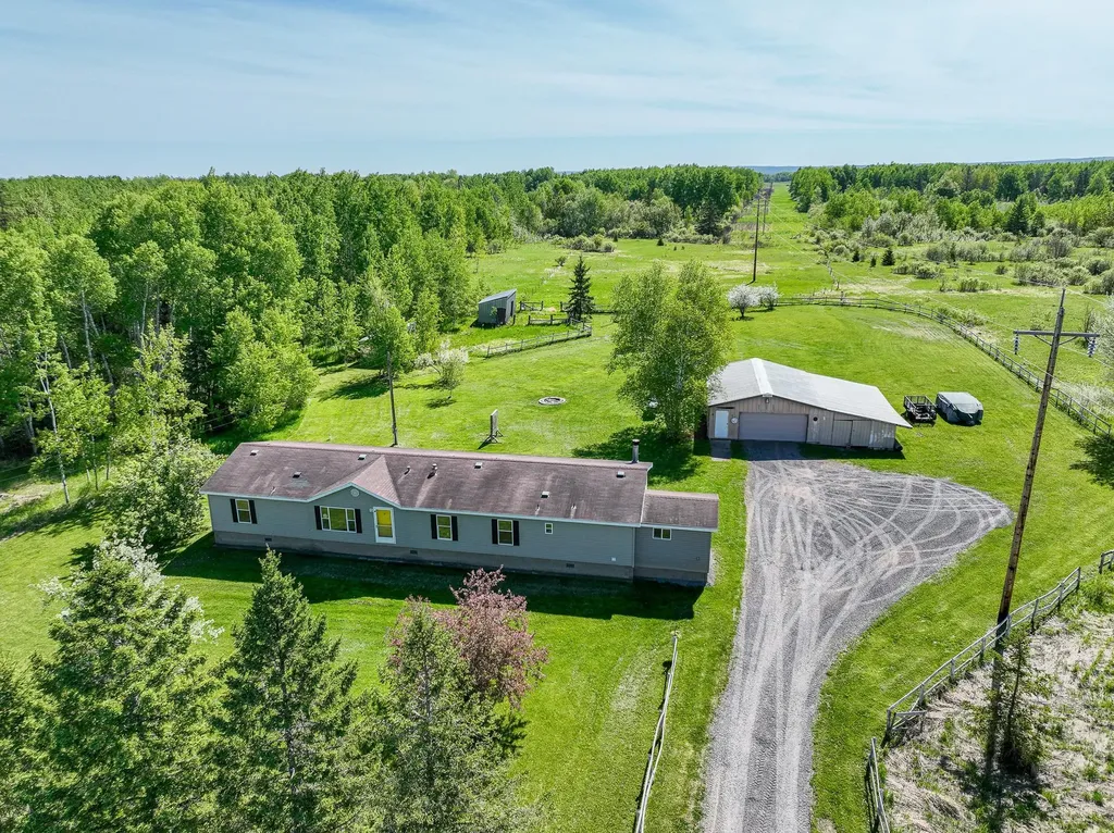 5404 S Midbon Road Superior WI 54880