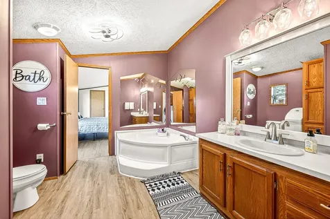 5404 S Midbon Road Superior WI 54880