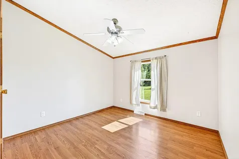 5404 S Midbon Road Superior WI 54880