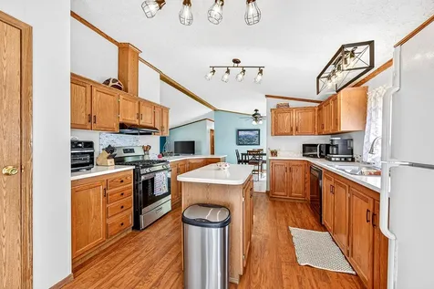 5404 S Midbon Road Superior WI 54880