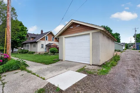 202 E Alden Street Arlington MN 55307