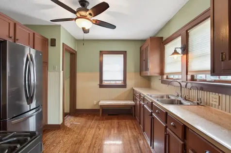 202 E Alden Street Arlington MN 55307