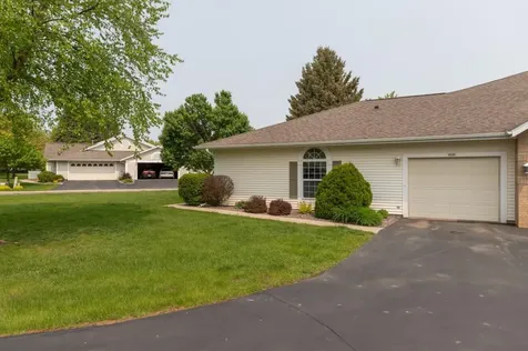 1920 Waterford Place SW Rochester MN 55902