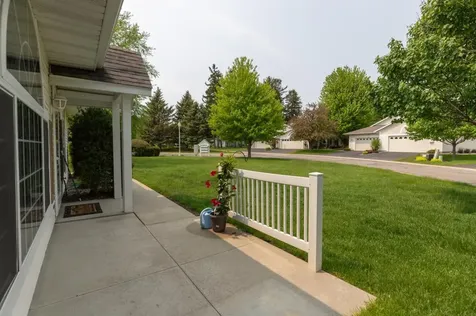 1920 Waterford Place SW Rochester MN 55902