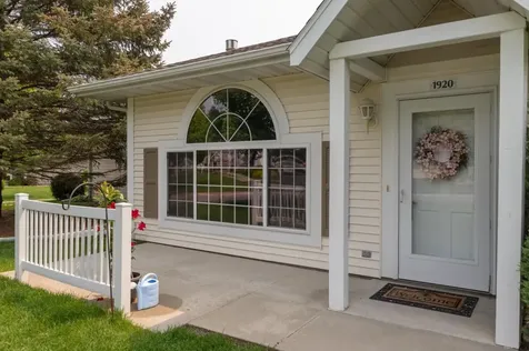 1920 Waterford Place SW Rochester MN 55902