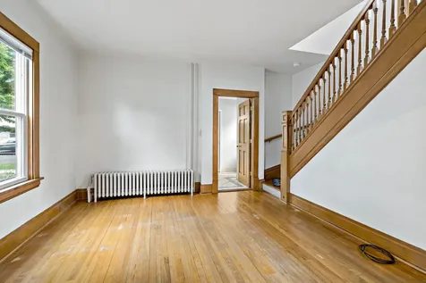 996 Charles Avenue Saint Paul MN 55104