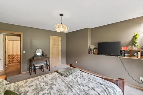 12965 243rd Avenue NW Zimmerman MN 55398