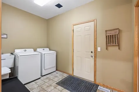 12965 243rd Avenue NW Zimmerman MN 55398