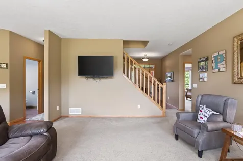 12965 243rd Avenue NW Zimmerman MN 55398