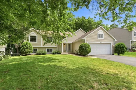 14895 Oconnell Road Savage MN 55378