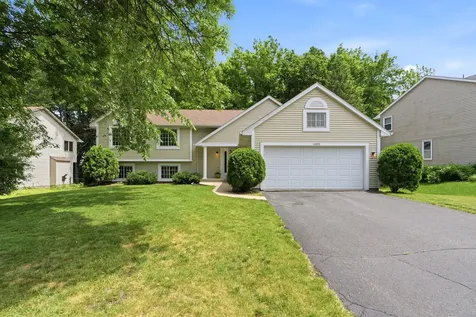 14895 Oconnell Road Savage MN 55378