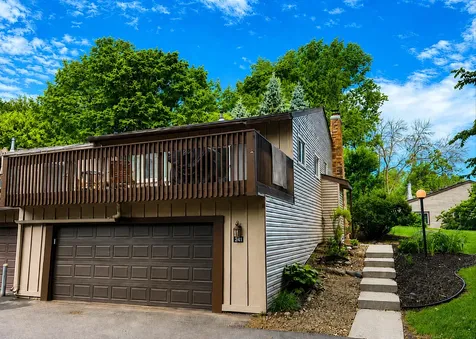 241 River Woods Lane Burnsville MN 55337