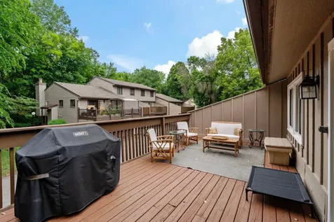 241 River Woods Lane Burnsville MN 55337