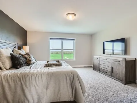 8915 Periwinkle Boulevard Woodbury MN 55129