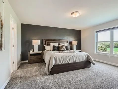 8915 Periwinkle Boulevard Woodbury MN 55129