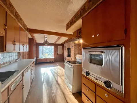 612 10th Street SW Willmar MN 56201