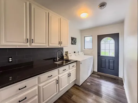 203 Frank Avenue NW Elysian MN 56028