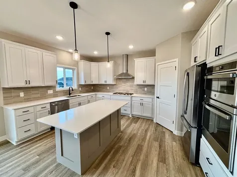901 Kepler Avenue NE Hanover MN 55341