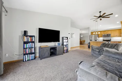 4251 39th Avenue S Fargo ND 58104