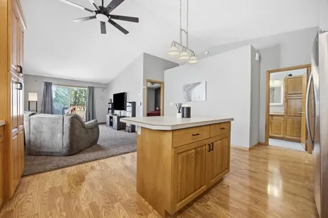 4251 39th Avenue S Fargo ND 58104