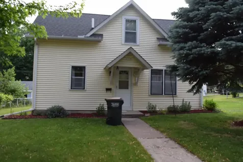1319 Chandler Avenue N Glencoe MN 55336