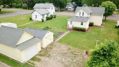 1319 Chandler Avenue N Glencoe MN 55336
