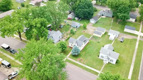 1319 Chandler Avenue N Glencoe MN 55336