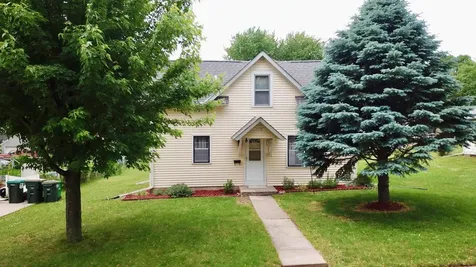 1319 Chandler Avenue N Glencoe MN 55336