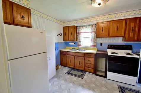 1319 Chandler Avenue N Glencoe MN 55336